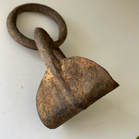 Vintage rusty crusty primitive mast pulley - Picture 2 of 5